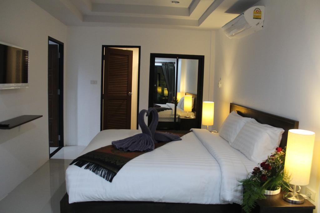 The Seashore Kamala Service Apartment Szoba fotó