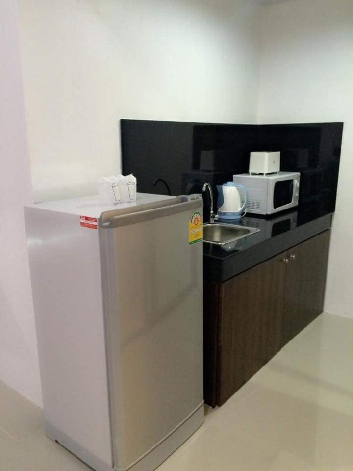 The Seashore Kamala Service Apartment Kültér fotó