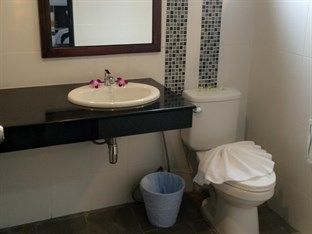 The Seashore Kamala Service Apartment Kültér fotó